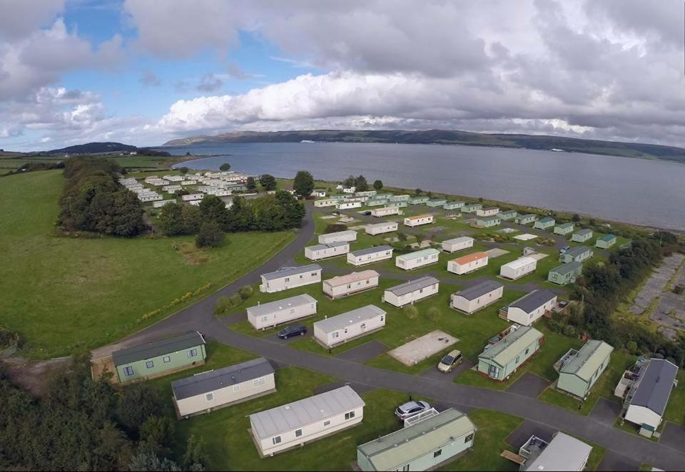 Wigbay Loch View 28 Hotel Kirkcolm Exterior photo